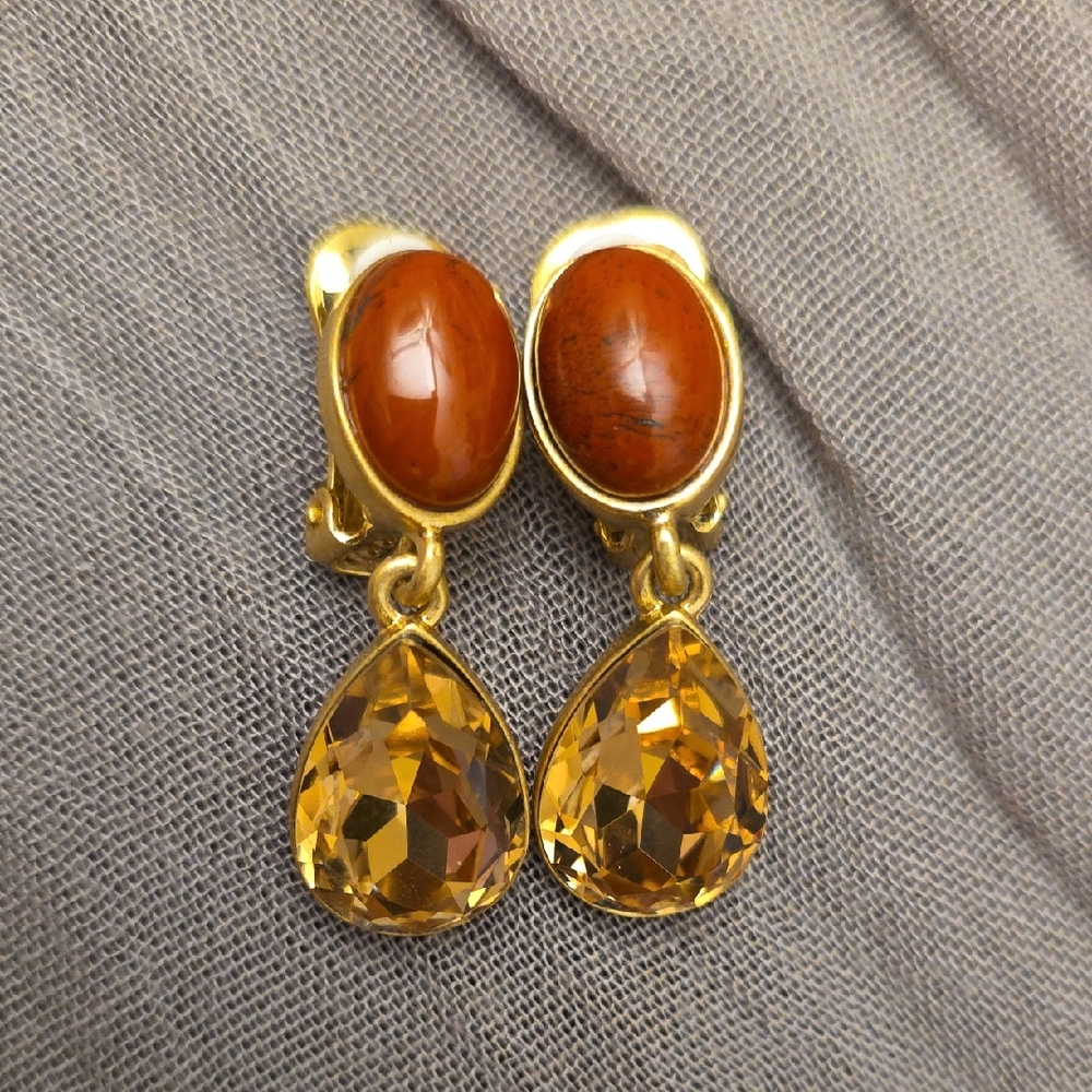 Oscar de la Renta Teardrop Agate Amber Brown Earrings Gold Plated Clip On